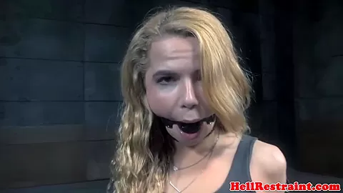 Submissive flogged after nippleclamps nt punishment