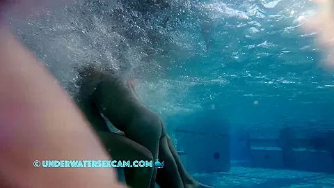 He Impresses The Pretty Girl With His Big Hard Cock