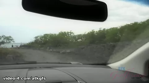 Khloe Finally Makes It To Hawaii With You - ATKGirlfriends