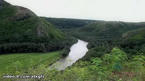 Jade Loves The Waimea Canyon - ATKGirlfriends