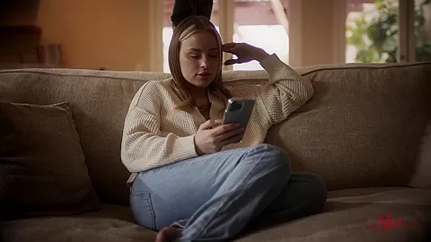 Swipe Right - Teaser