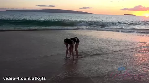 Rosalyn Is So Excited To Be In Hawaii - ATKGirlfriends