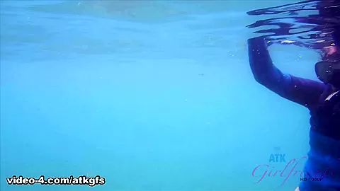 You Take Jade Out To Snorkel, And Get Her Off In The Car - ATKGirlfriends