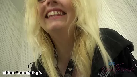 Kate Gets To Vegas And Has A Good Nice Out - ATKGirlfriends