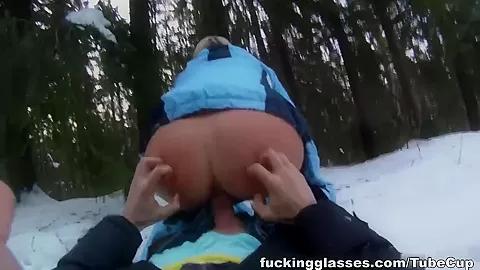 Snowboarder chick loves cock