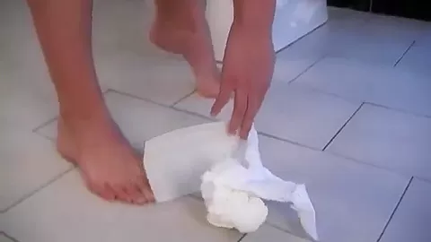 teen 18+ fuck dildo on toilet