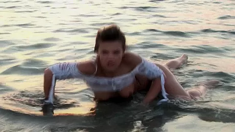 Video from Meta-Art: Uma B - Pond - by Goncharov