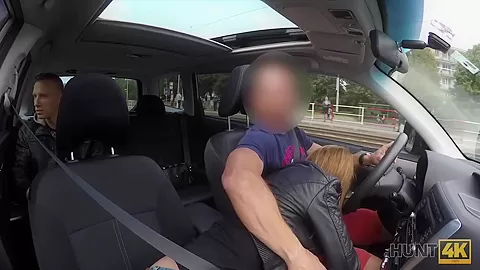 HUNT4K. Hunter verfuhrt Blondine im Einkaufszentrum wegen dreckigem Sex