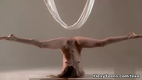 Sofia Zhiraf - FlexyTeens