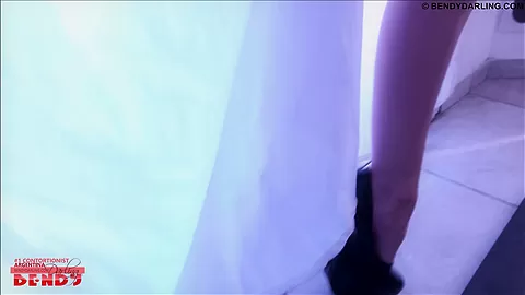 Lady With Liquid Body Showing Big Boobs - Watch4Fetish