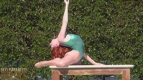 Girl In A Green Bodysuit Suit - Watch4Fetish
