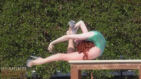 Girl In A Green Bodysuit Suit - Watch4Fetish