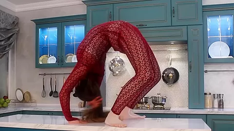 Flexible In Luxury Apartment - Watch4Fetish