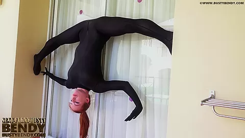 Flexible Girls In Full Body Zentai - Watch4Fetish