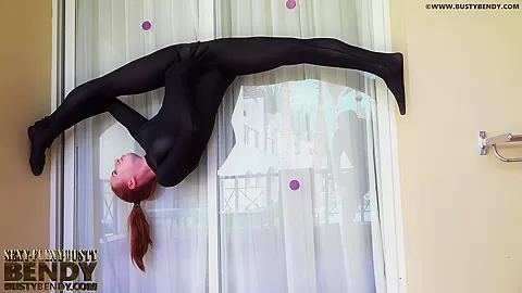 Flexible Girls In Full Body Zentai - Watch4Fetish