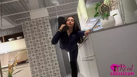 Flexible Contortion In My Apartment - Watch4Fetish