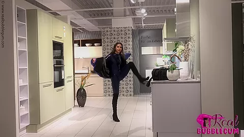 Flexible Contortion In My Apartment - Watch4Fetish
