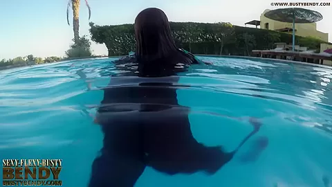 Erotic Contortion Bending Outdoor - Watch4Fetish