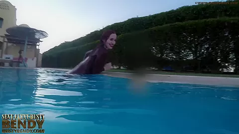 Erotic Contortion Bending Outdoor - Watch4Fetish