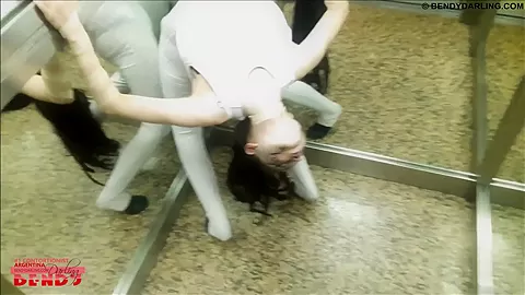 Bendy Flexible Girl With Long Legs - Watch4Fetish