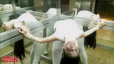 Bendy Flexible Girl With Long Legs - Watch4Fetish