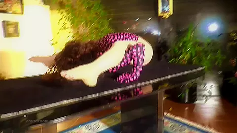 Laura Shows Her Incredible Talent - Watch4Fetish