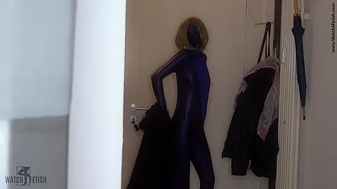 Zentai Dildo Fun In The Shower - Watch4Fetish