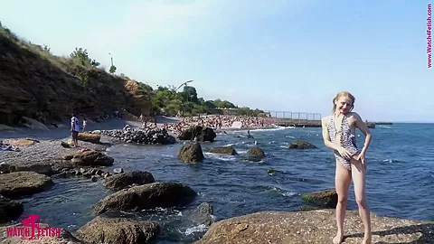 Flexible Beauty On The Beach - Watch4Fetish