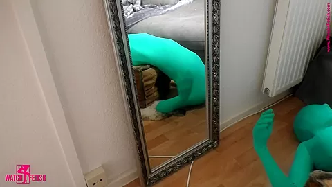 Hot Insights Into Spandex - Watch4Fetish