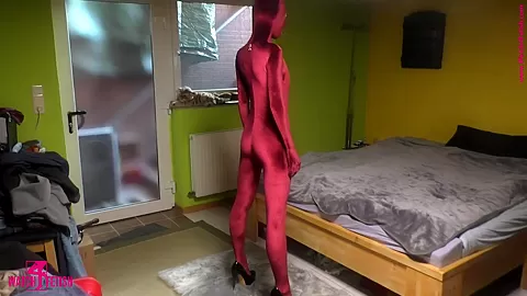 Homemade Video In Zentai Catsuit - Watch4Fetish
