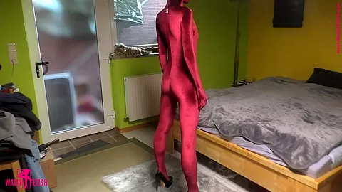 Homemade Video In Zentai Catsuit - Watch4Fetish