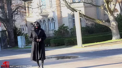 Walk Through The City - Watch4Fetish