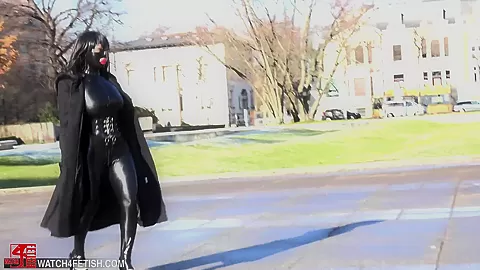 Walk Through The City - Watch4Fetish