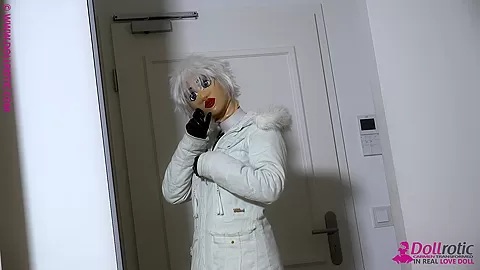 Latex Doll With New Big Toy - Watch4Fetish