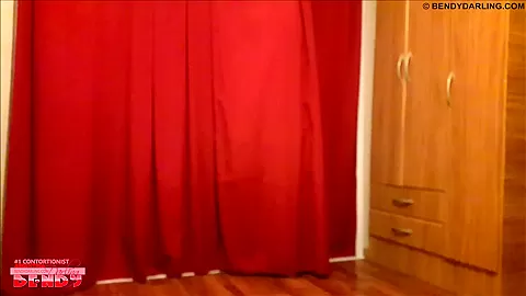 Flexible In Hot Lingerie - Watch4Fetish