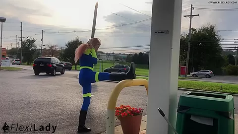 Short Flexible Break At The Gas Station - Watch4Fetish