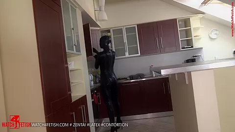 Alexa Flexible In Zentai - Watch4Fetish