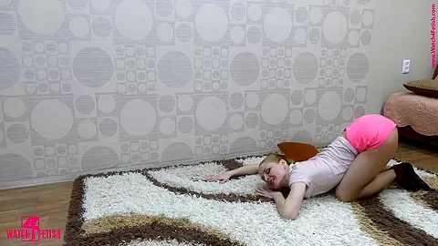 Private Flexible Dance - Watch4Fetish