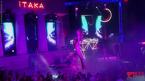 Enjoy My Flexi Show - Watch4Fetish