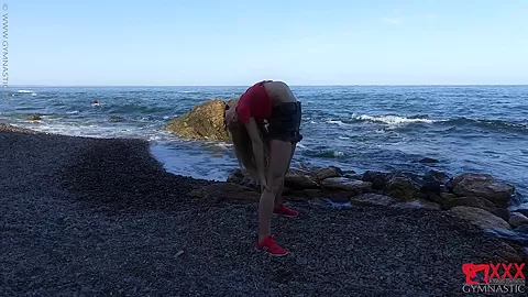 Sporty On The Beach In The Sunset - Watch4Fetish