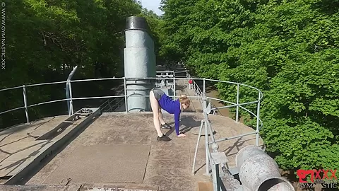 Flexible Adventure On A Ship - Watch4Fetish