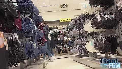 Giantess Shopping - Watch4Fetish