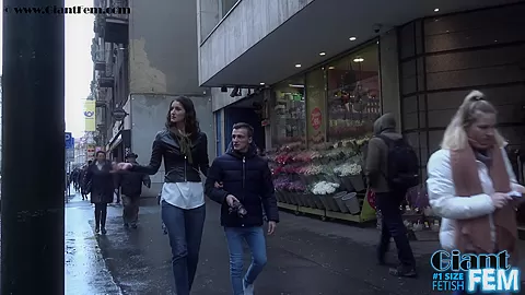 Giantess Shopping - Watch4Fetish