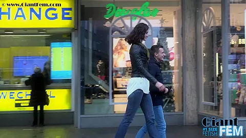 Giantess Shopping - Watch4Fetish