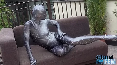 Amazing Long Legs - Watch4Fetish