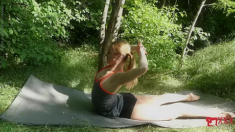 Doing The Splits Outdoors - Watch4Fetish