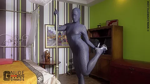 Amazing Flexible Nude Babe - Watch4Fetish