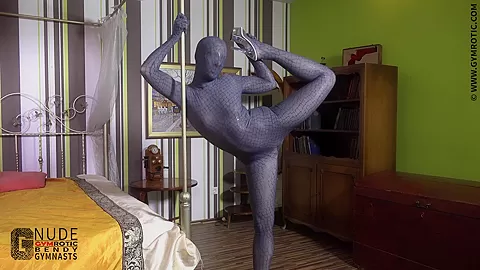 Amazing Flexible Nude Babe - Watch4Fetish