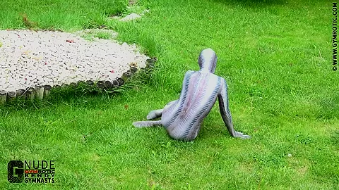 Flexible Zentaidoll In The Park - Watch4Fetish
