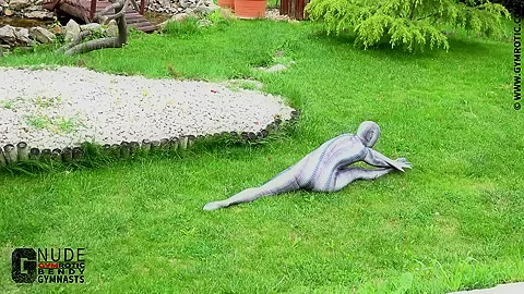 Flexible Zentaidoll In The Park - Watch4Fetish